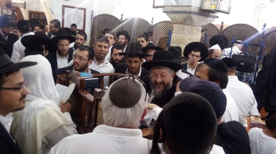 תלמידיו של הגאון רבי יהודה דרעי חגגו לו יום הולדת 60