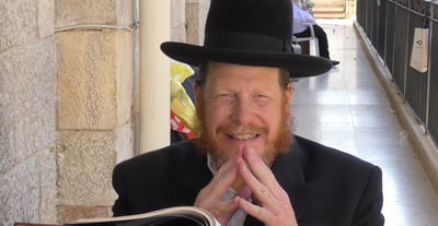 צפו בשיעור: הרב עידו וובר עם הדף היומי • סנהדרין י"ט
