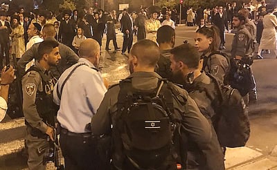 'העדה' הפגינו נגד מעצר עריקה; 3 נעצרו, 2 שוטרים נפצעו