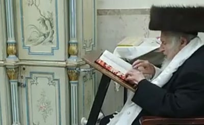 מיד לאחר הצום: הגר"ש אוירבך ישב ללמוד
