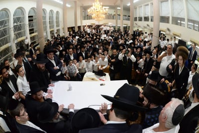 צפו: שמחת בית השואבה בשיכון ה' בבני ברק