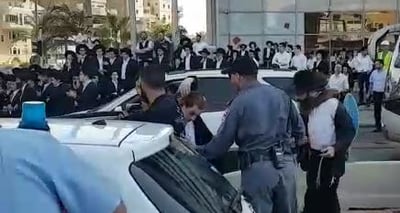'הפלג' חסמו את בני ברק; 40 נעצרו • צפו