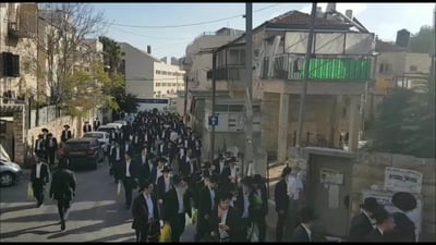 מחזה מרנין