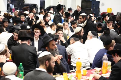 צפו מבנייני האומה: ההתוועדות המרכזית של 'חג הגאולה'