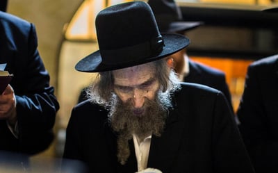 לנגד עיניו של מרן - כלל ישראל // טור פרידה