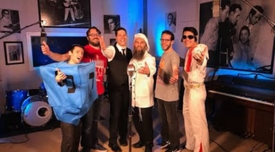 להקת שיר סול במחרוזת "אלביס חנוכה"