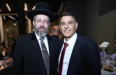 הרב הראשי הגר"ד לאו בשמחה, אמש