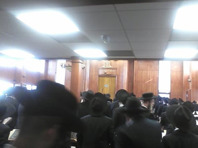 תפילת בחורים בליקווד נגד ה"גזירה"