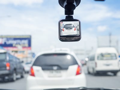 המצלמה חשפה: עוקץ הצמיגים של הסוכן