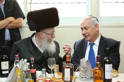 השר וסגנו
