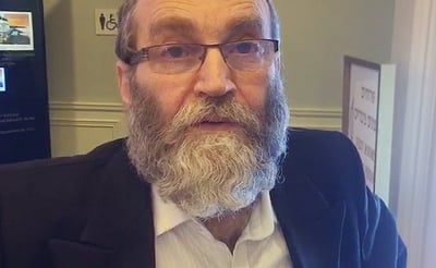 ח"כ גפני ל'כיכר': "אהרון ברק עושה את הכפייה החילונית"
