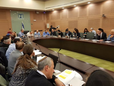 ועדת החוקה דנה ב'חוק בתי הדין הרבניים'