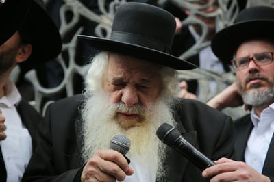 רבי ברוך שמואל דייטש סופד, הצהריים