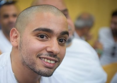 התביעה צפויה להתנגד לבקשתו של אזריה