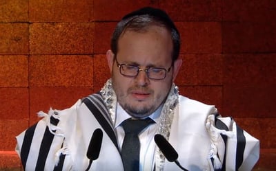 הביצוע המרגש לתפילת "אל מלא רחמים" • צפו