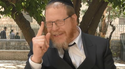 הסגולה היומית: איך נזכה לאריכות ימים ושנים טובות? • צפו