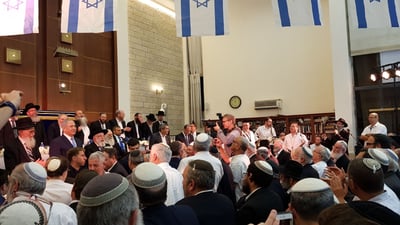 אברהם פריד הקפיץ את 'מרכז הרב' • צפו