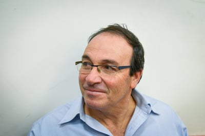 דב צור