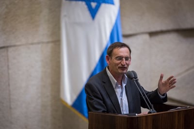 סערת הדרת החרדים בגבעת שמואל הגיעה לכנסת • צפו
