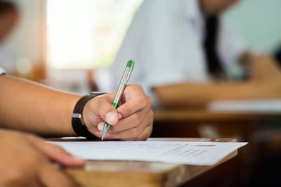 בחינות הלשכה: אחוז המעבר הנמוך אי פעם