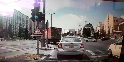 נסע בירוק, אך השוטרת רשמה לו דו"ח ענק