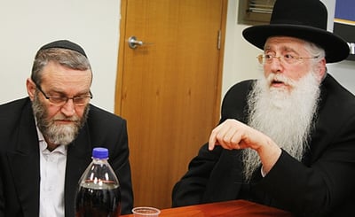 פרוש וגפני. ארכיון