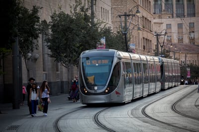הרכבת הקלה תתוגבר בימי החגים הבעל"ט