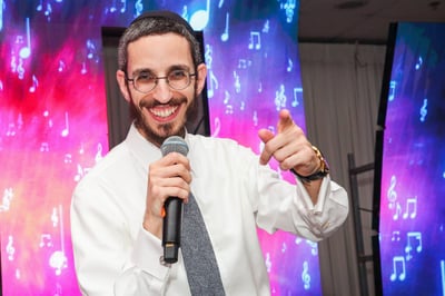 שמחה פרידמן בסינגל חדש: " לא עוד רגע"
