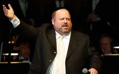 דדי גראוכר בהופעה