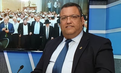 משה ליאון
