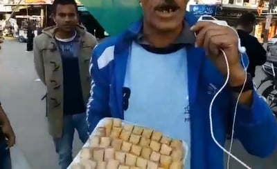 התפטרות ליברמן: בחמאס מחלקים ממתקים