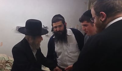 איש הפרסום משחזר ל'כיכר': "ביקשתי מחילה ורעדתי"
