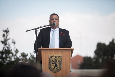 משה ליאון: "בקרוב חנייה חינם לתושבי ירושלים"