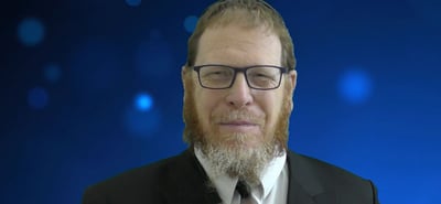 הסגולה היומית: כך נצא מהעצבות • צפו