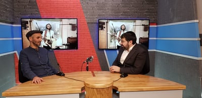 האזינו: ראיון עם האיש בעל קול הזמיר העדין