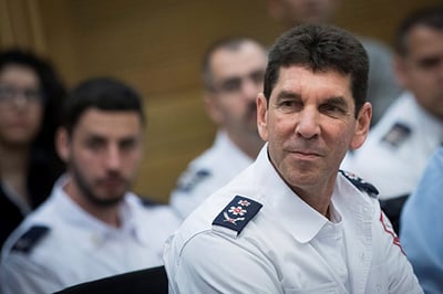 אלי בין