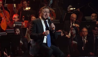ברוך לוין בביצוע לייב: "עקיבא ניחמתנו"