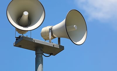 השמיע שירי שבת ונקנס על סך 3325 ש"ח
