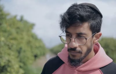 שלמה רג'ה מארח את 'ליברה' בקליפ חדש