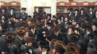 הרב ראטה בחתונה אמש