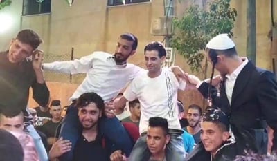 החרדים בחתונה