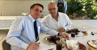 מה הסתיר שגריר ישראל בברזיל בצלחתו?