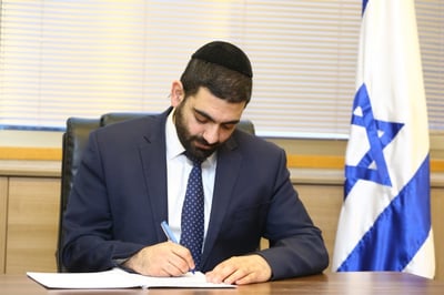 כותב השורות. ח"כ מכאל מלכיאלי