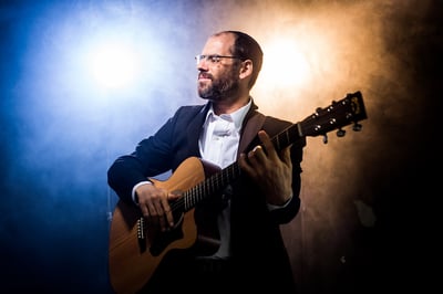 אהרן רזאל בסינגל לחודש אלול: עזוב נא בן אדם