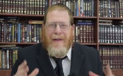 הסגולה היומית: הפעולה שתחשב כאלף תעניות • צפו