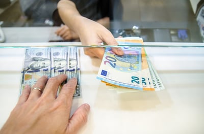 איטליה: ישראלי לקח 'חלפנית' כבת ערובה