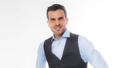 "אלוקים נותן כוחות": הסינגל החדש של אסף שפר 