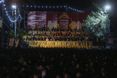 צפו: רבבות בקבלת פנים לאדמו"ר מסאטמר