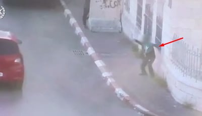 יידו אבנים על הלוחמים ונתפסו 'על חם' • צפו