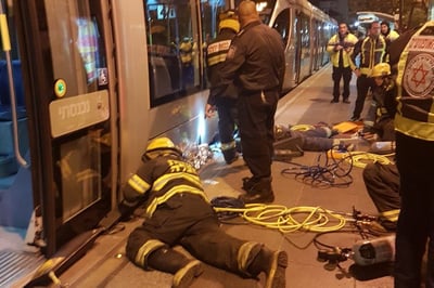 מאמצי החילוץ של הצעירה